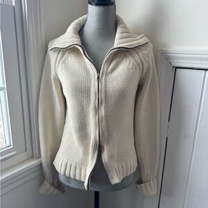 GAP Cream Women's Cardigan Sweater